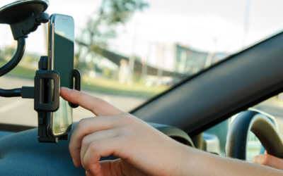 Top 3 Best Car Phone Holders (Under RM20)!